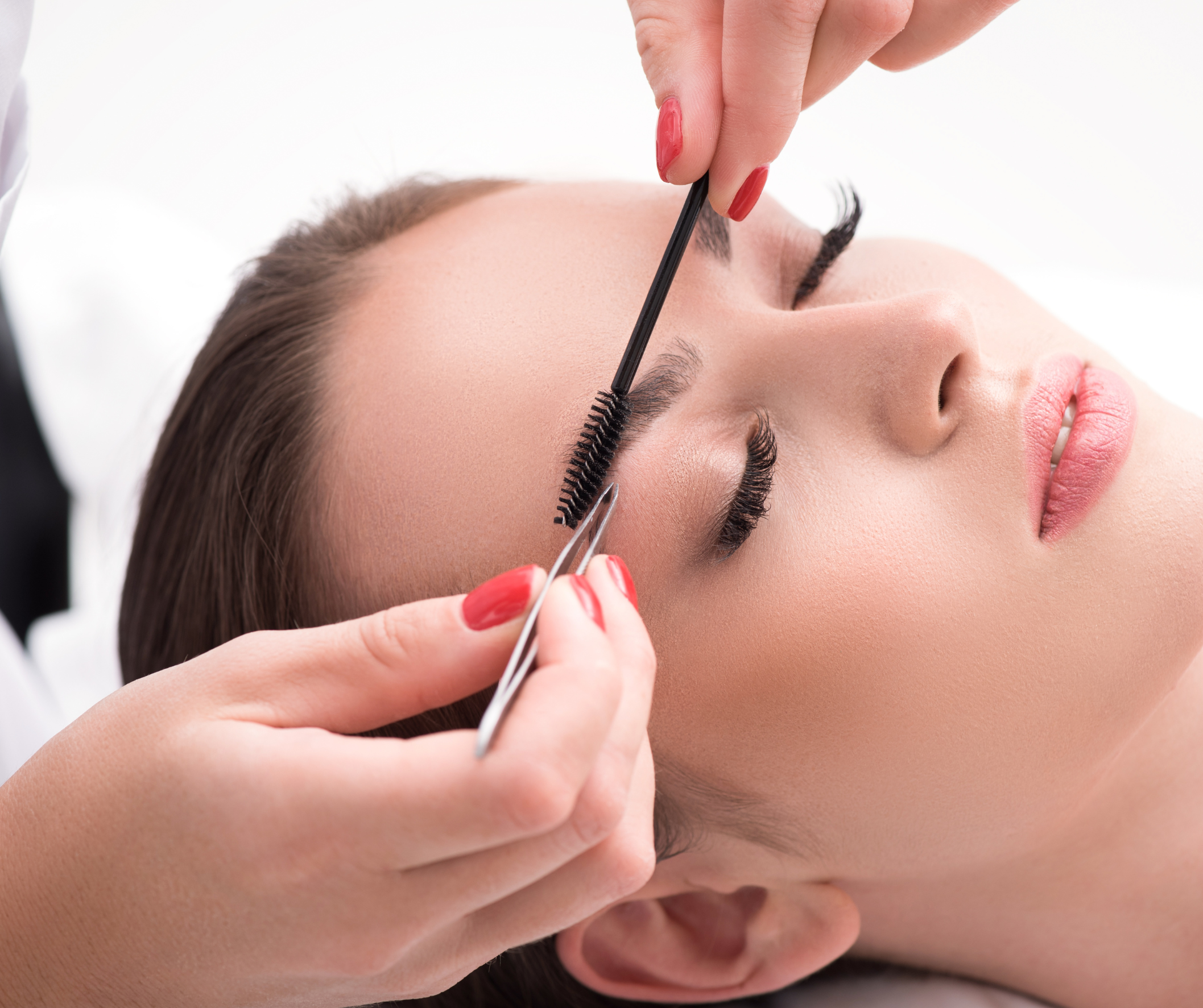 Is eyebrow lamination painful?