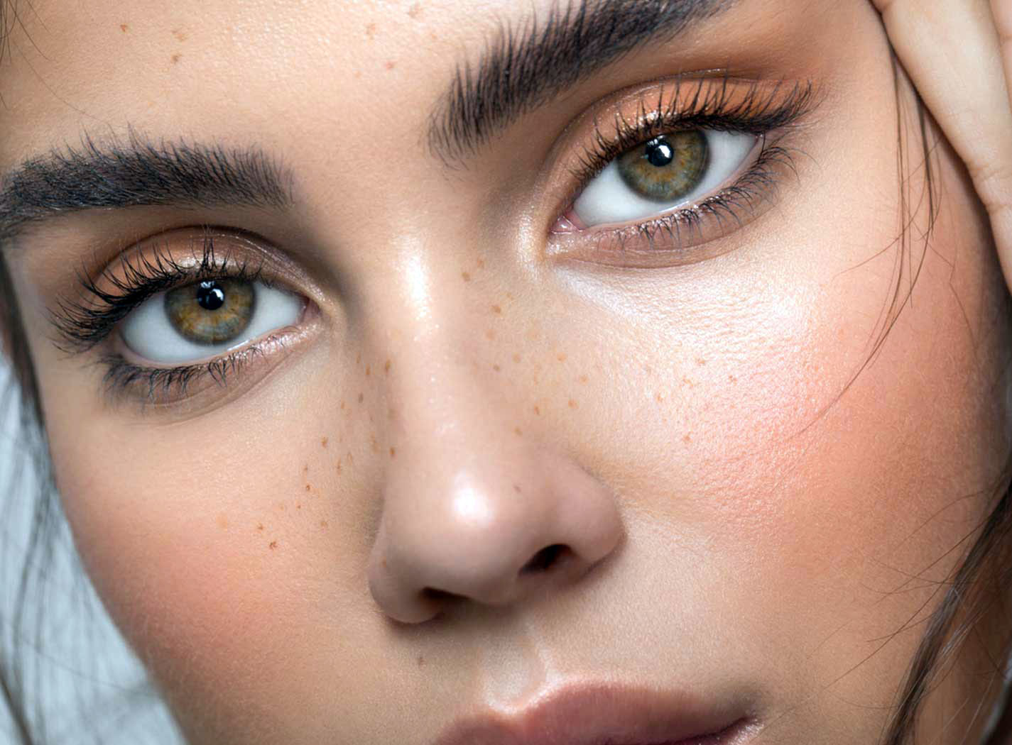 Laminated brows benefits